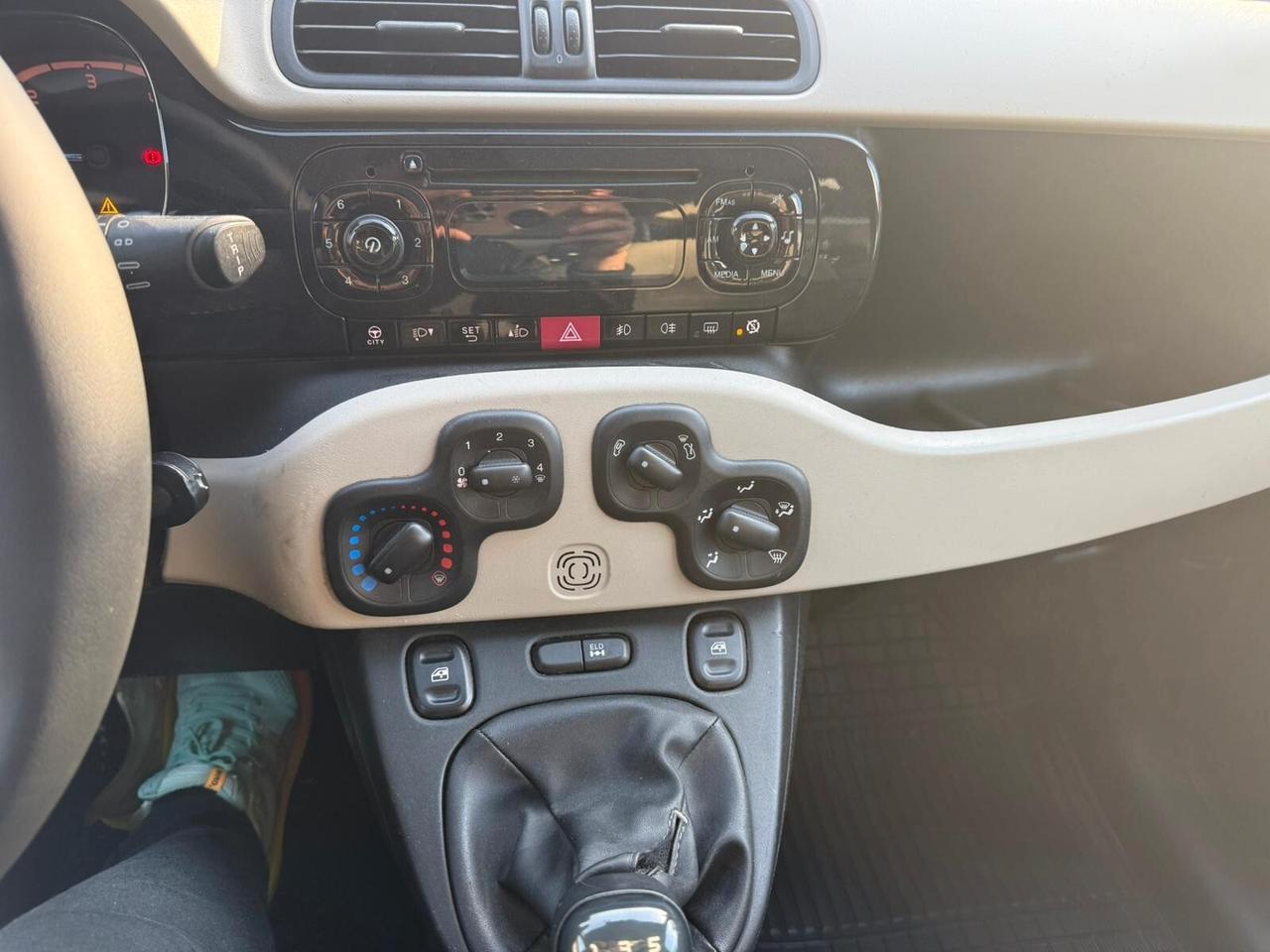 Fiat Panda 1.3 MJT 16V DPF 4x4 Climbing