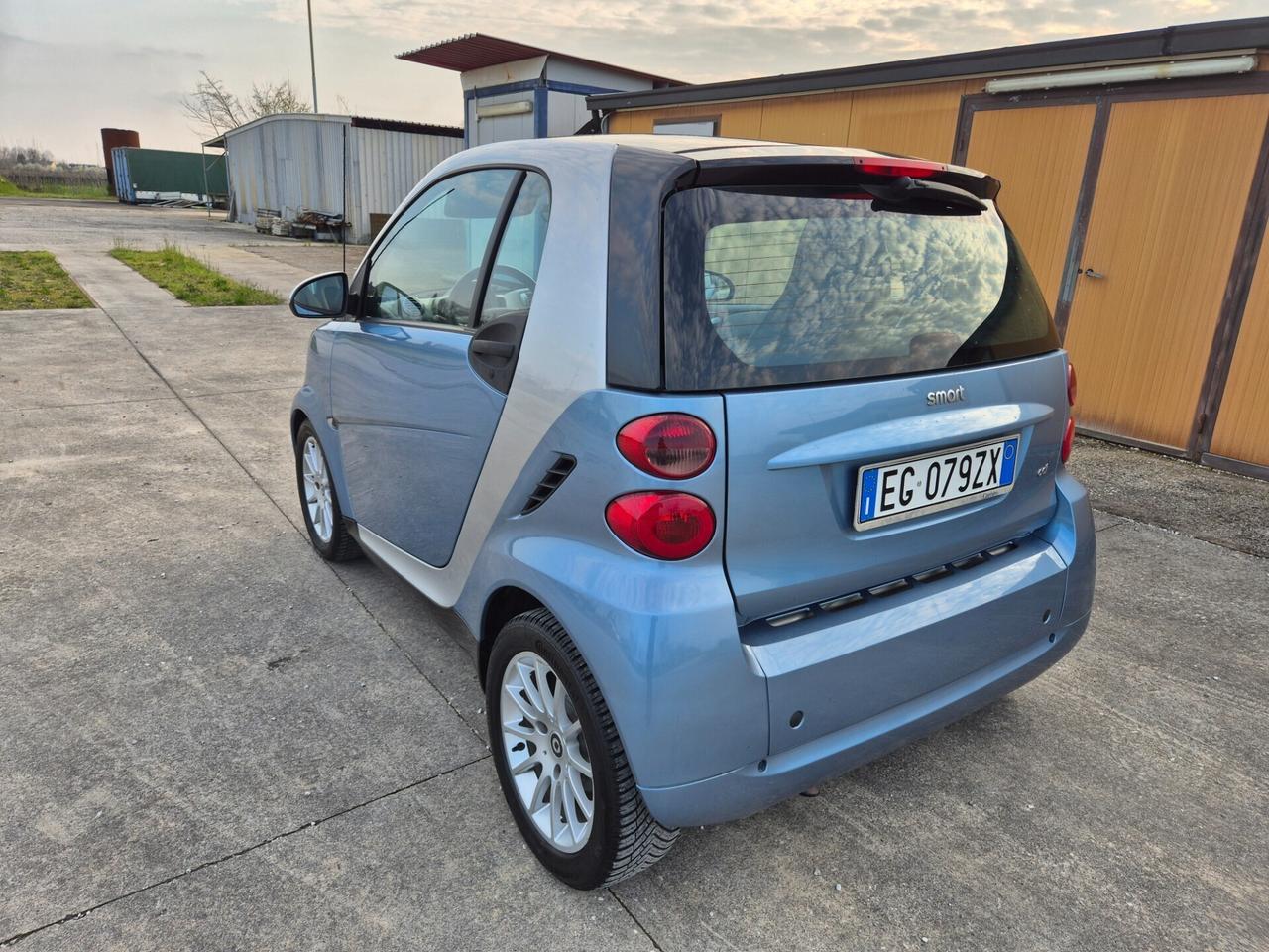 Smart ForTwo 800 40 kW coupé pulse cdi