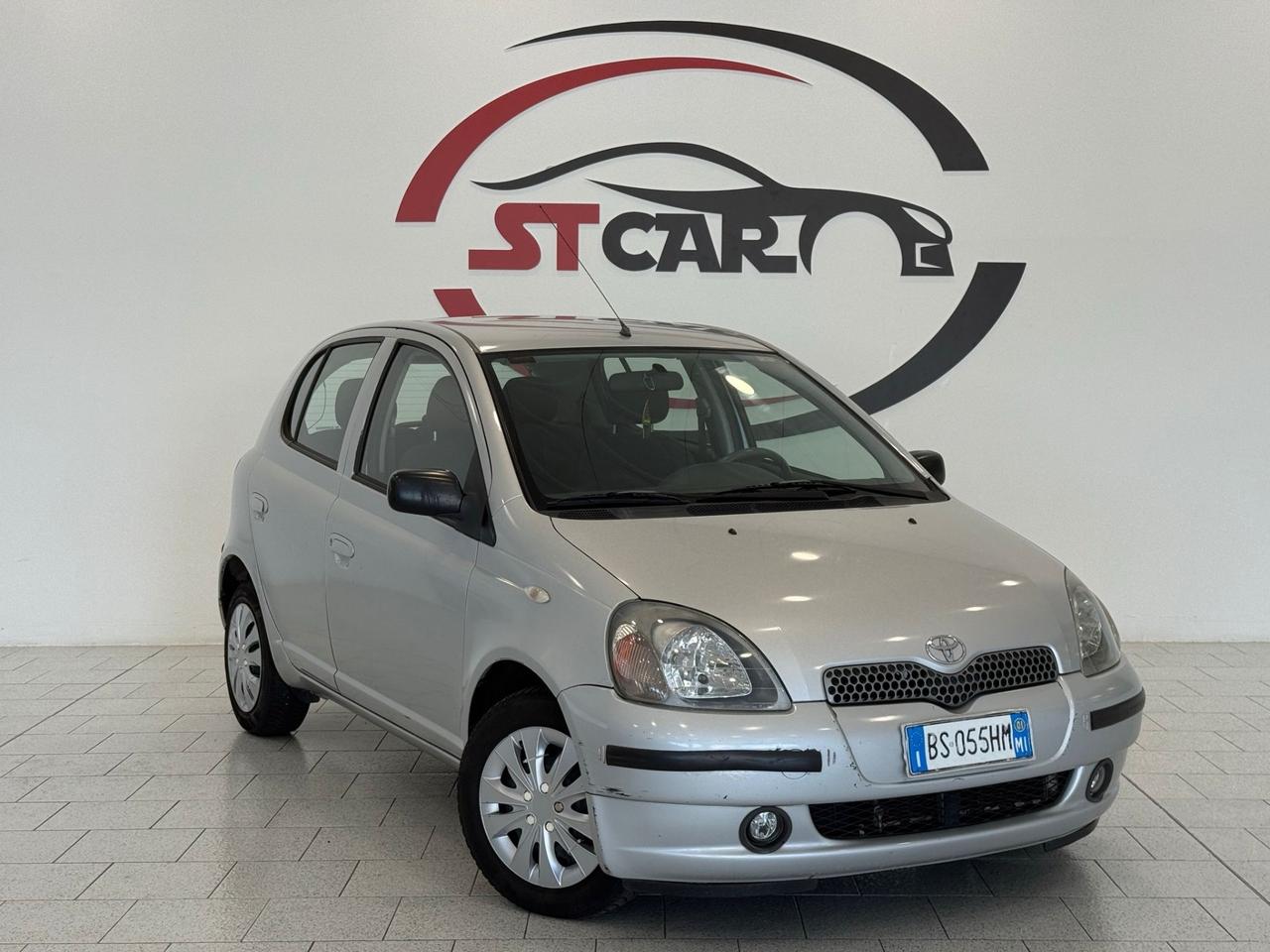 Toyota Yaris 1.3i 16V cat 5 porte Luna