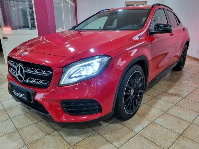 MERCEDES GLA 200 Premium