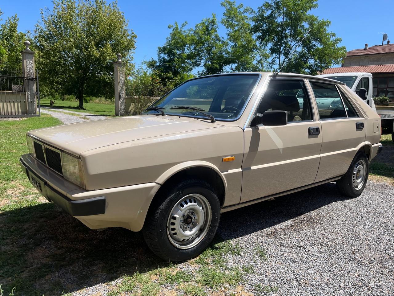 Lancia Delta 1.3