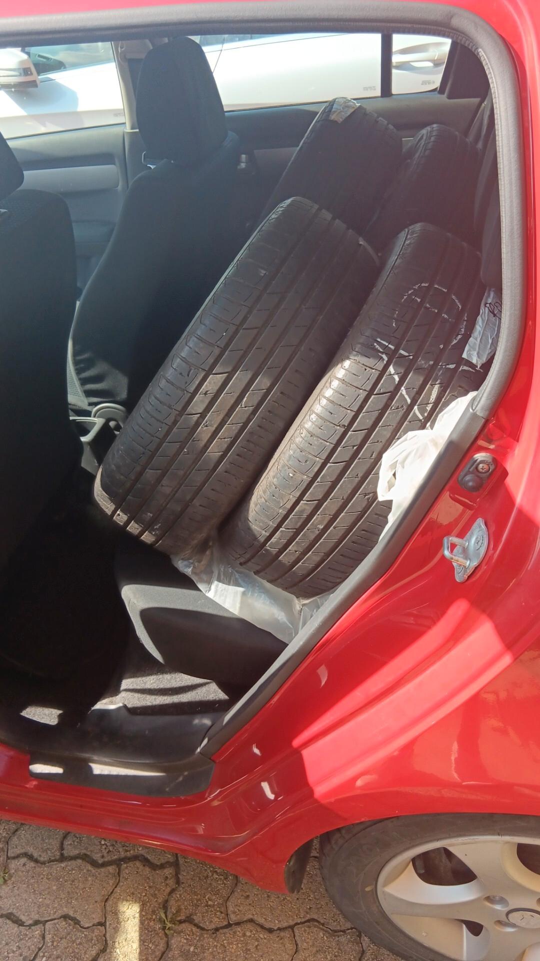Suzuki Swift 1.3 DDiS 5p. GLX