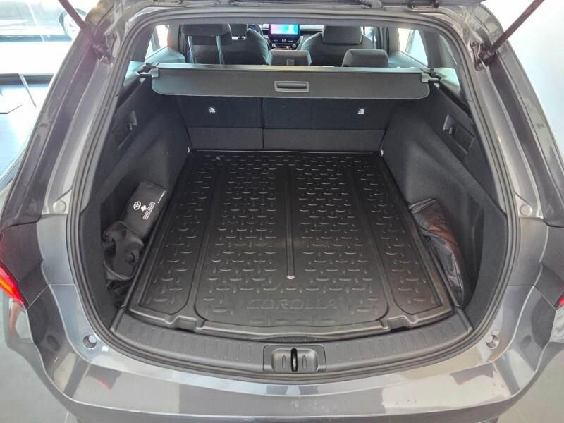 Toyota Corolla (2018-) Active 1.8 Hybrid Touring Sports