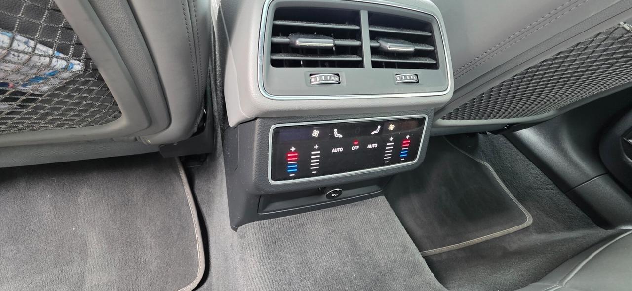 Audi A6 S6 Avant 3.0 TDI quattro tiptronic