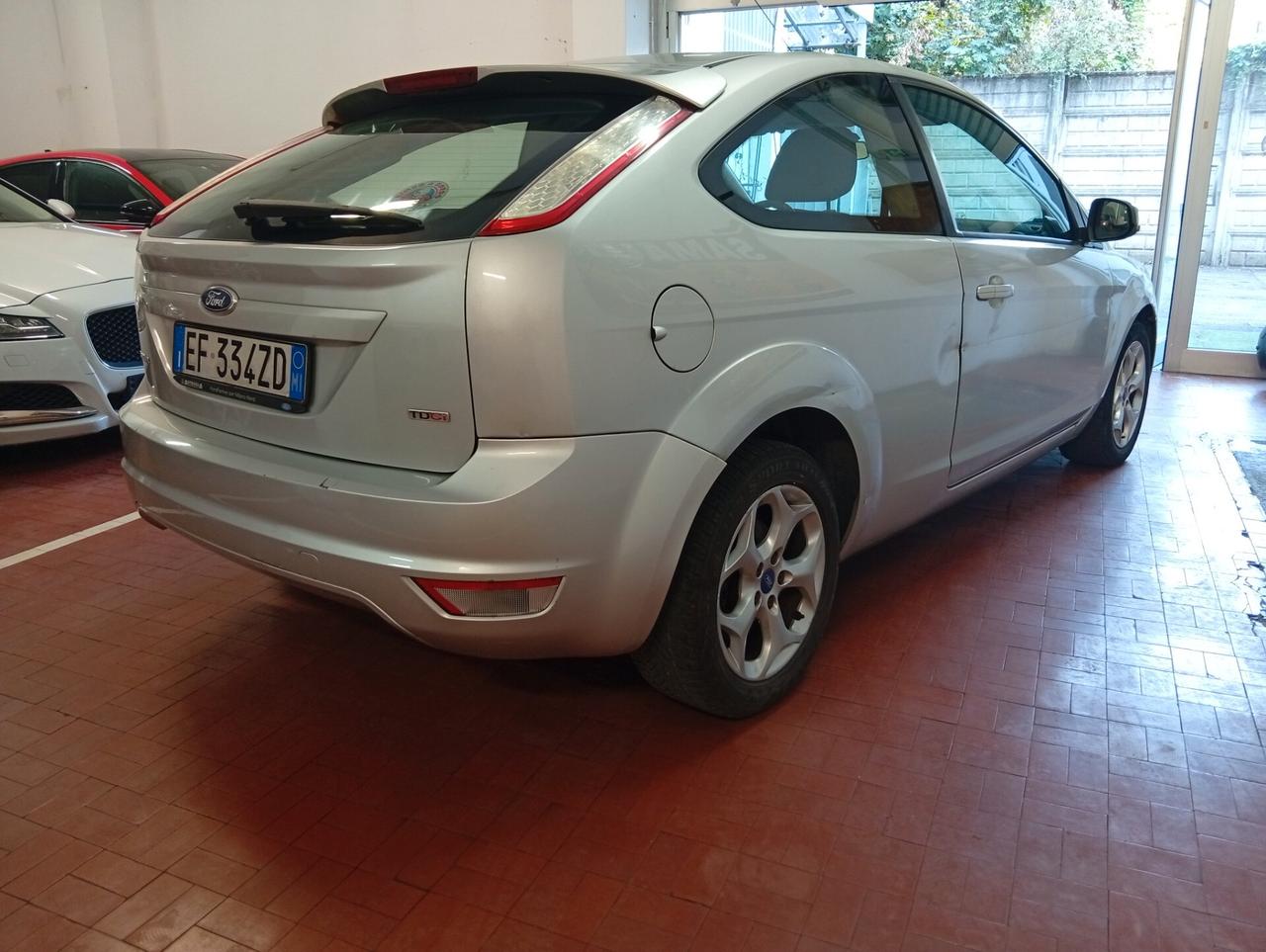 Ford Focus 1.6 TDCi (110CV) 3p. Ikon DPF