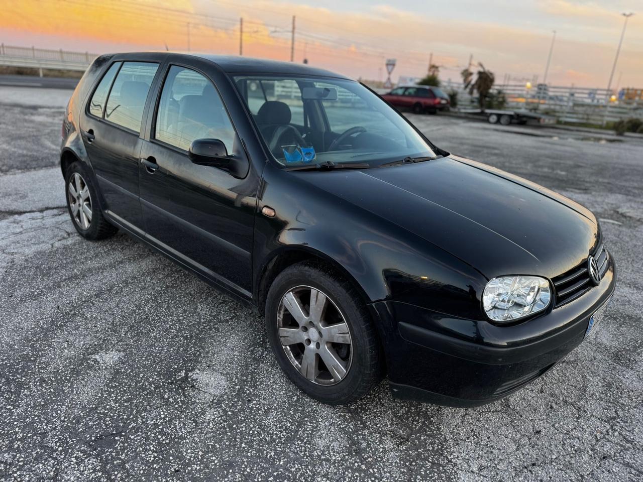 Volkswagen Golf 1.9 TDI/101 CV cat 3p. Time