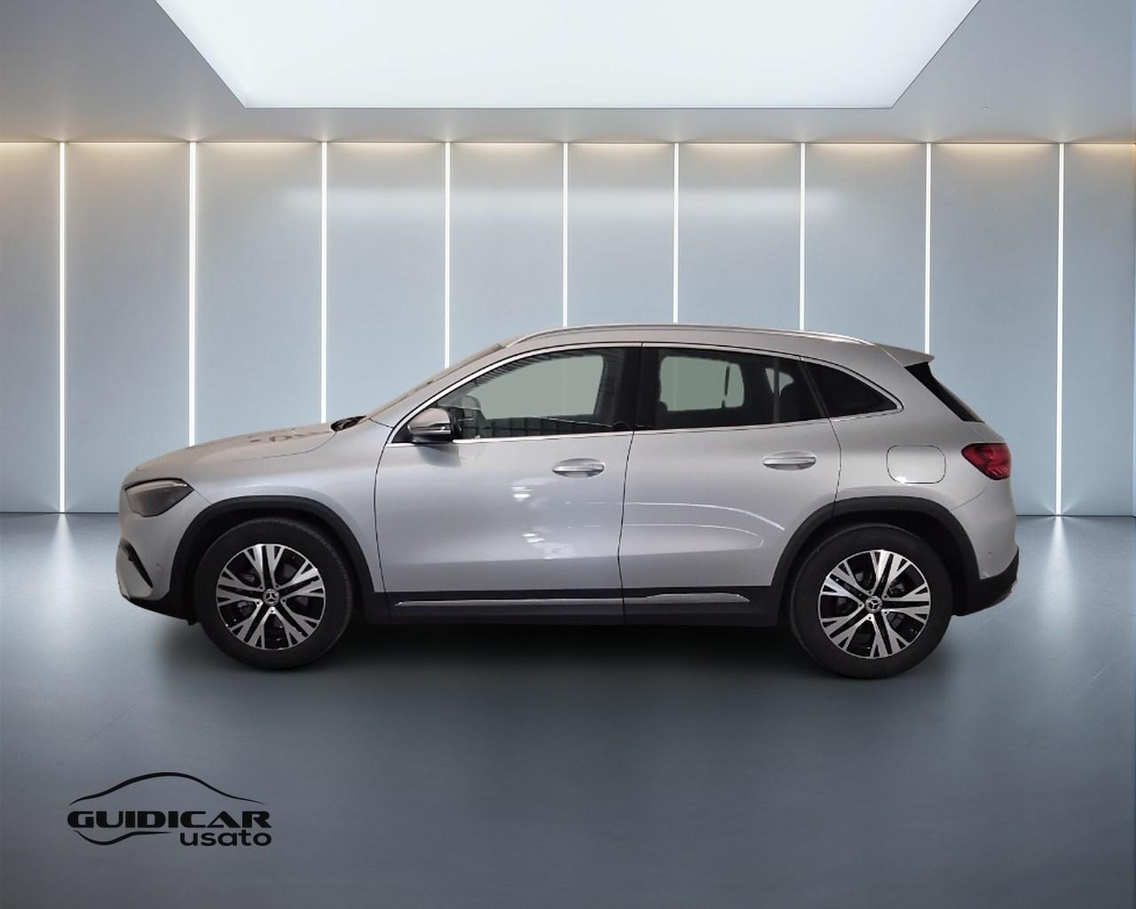 Mercedes-Benz GLA-H247 2023 - GLA 180 d Progressive Advanced auto