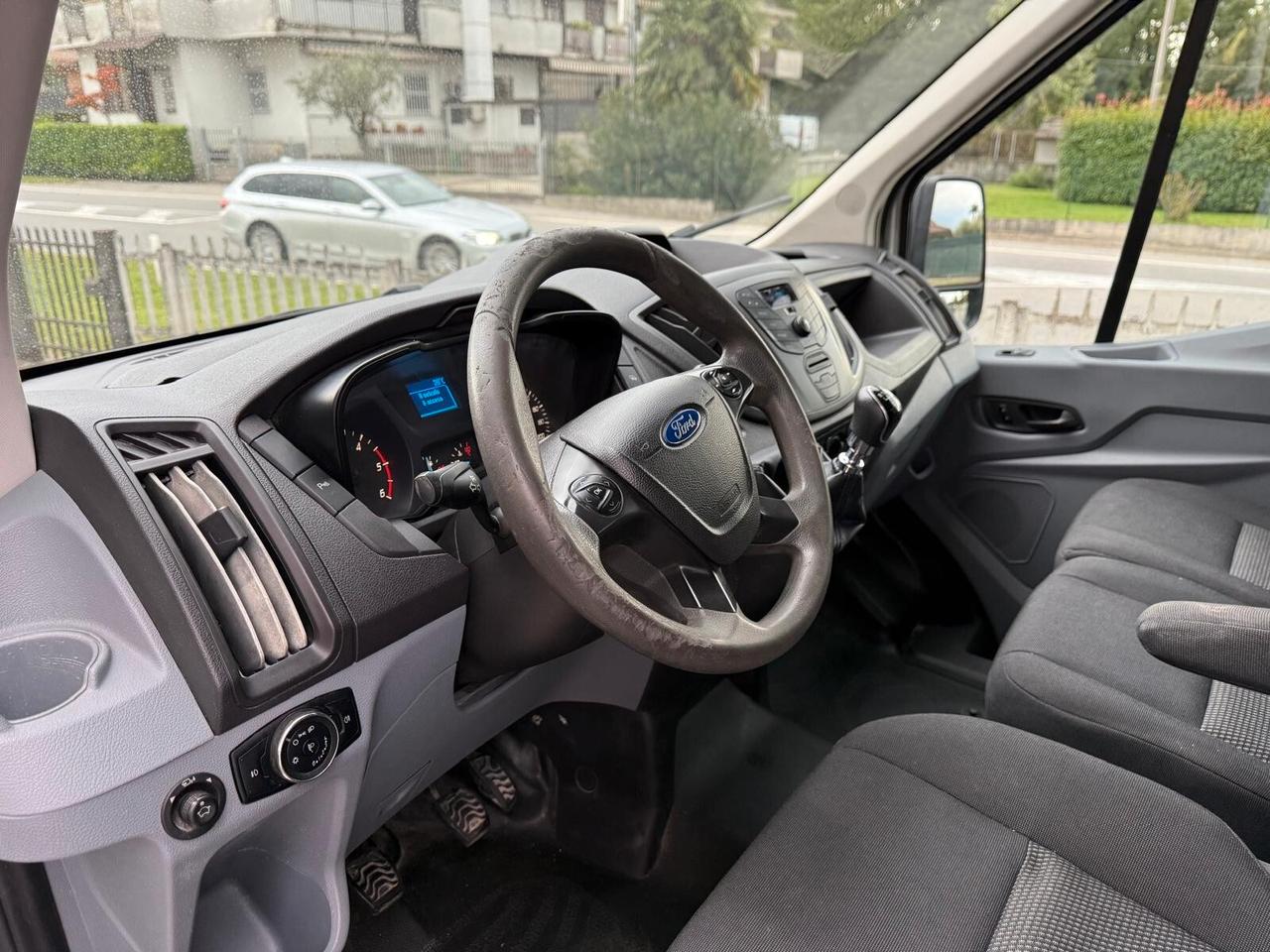 Ford Transit 310 2.0TDCi EcoBlue PL-TM Combi Entry