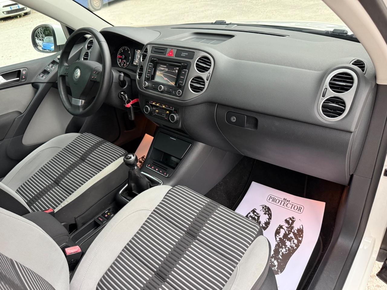 Volkswagen Tiguan 2.0 TDI DPF 4MOTION Sport & Style