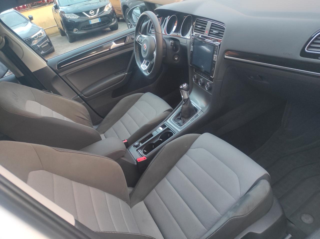 Volkswagen Golf 1.6 TDI 5p. Highline BlueMotion Technology