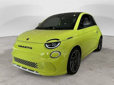 Abarth 500e 42 kWh Turismo