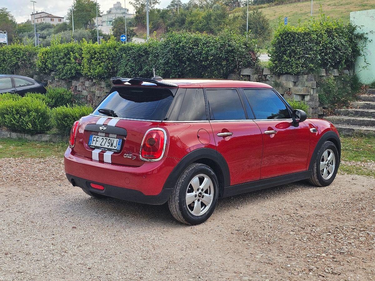 MINI COOPER D 1.5 OK NEOP 2017 GARANZ FINANZ