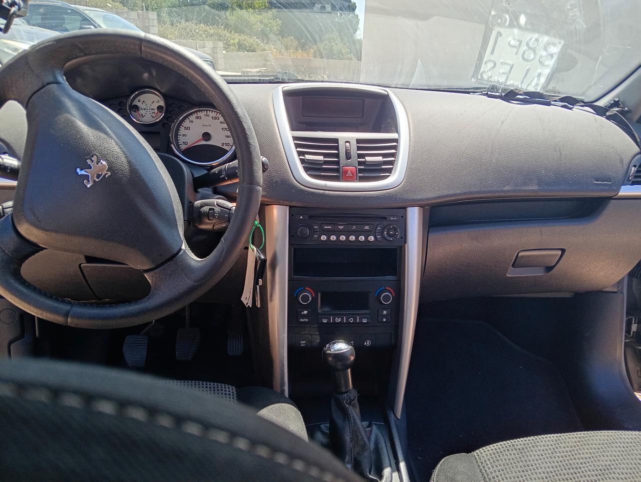 Peugeot 207 1.6 HDi 90CV 5p. XS