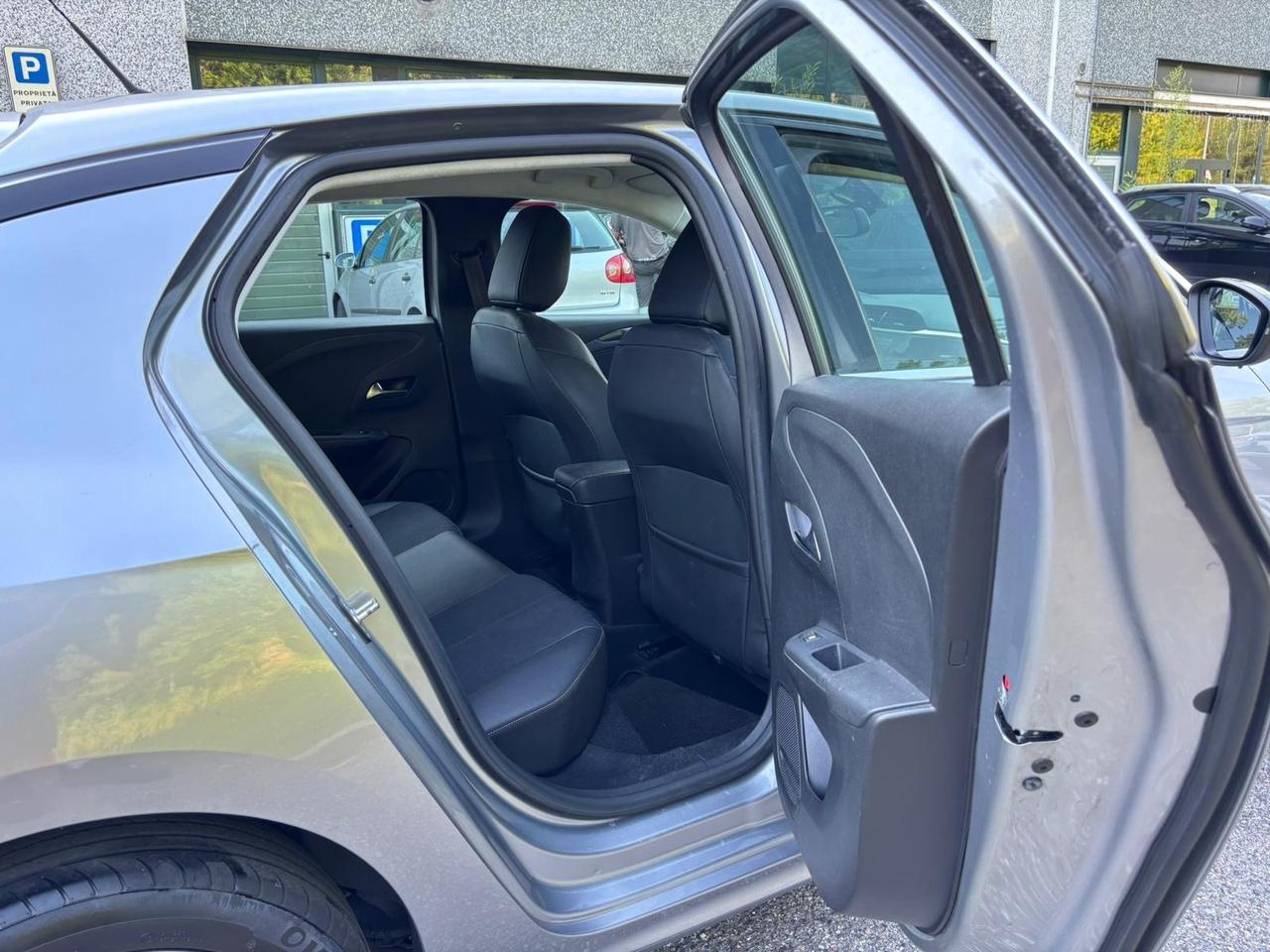 Opel Corsa 1.2 Elegance