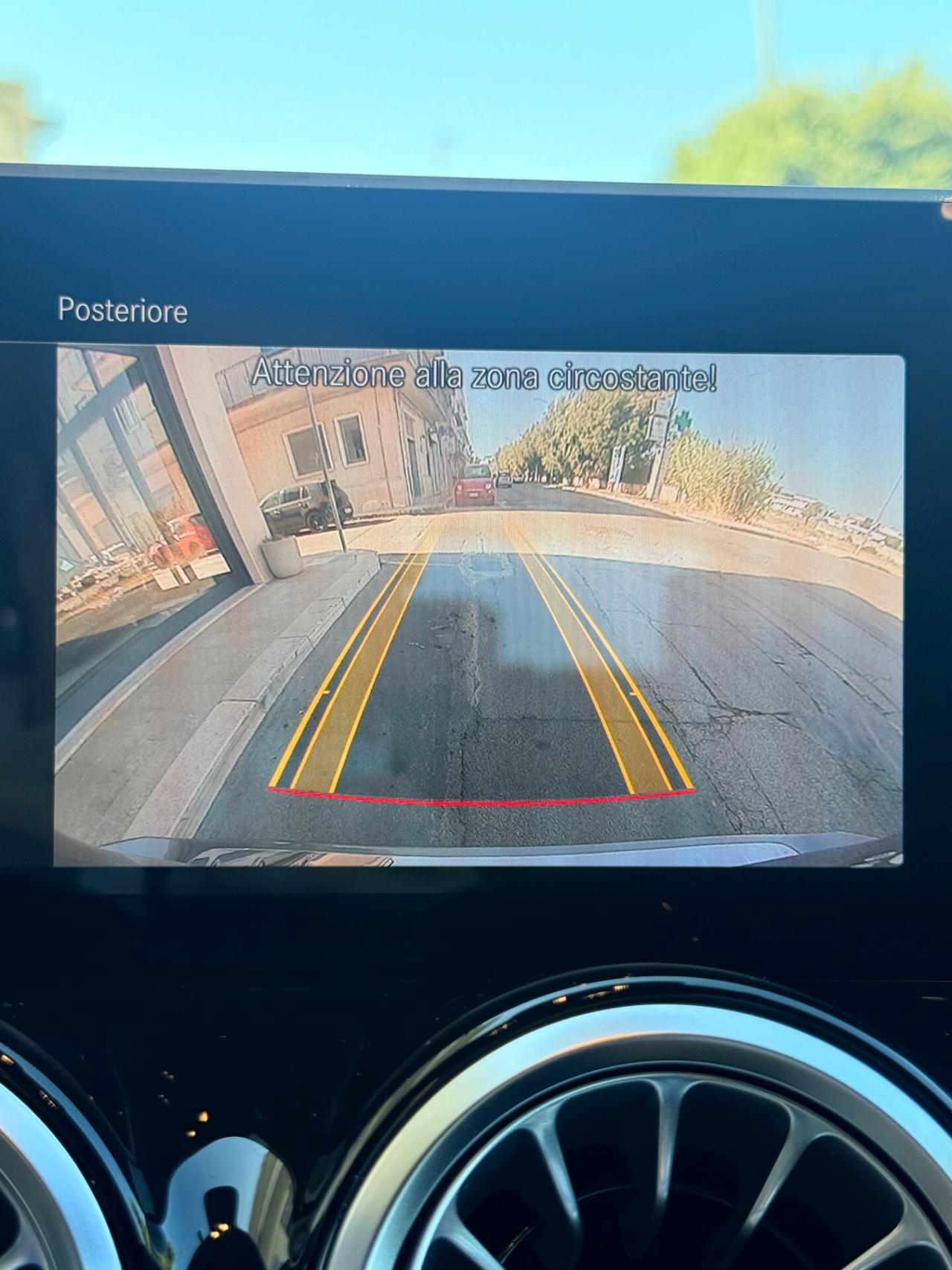 Mercedes-benz GLB 220 d Premium 4matic auto AMG con LUCI SOFFUSE,TELECAMERA,APPLE CARPLAY,NAVI,VIRTUAL COCKPIT,SCHERMO