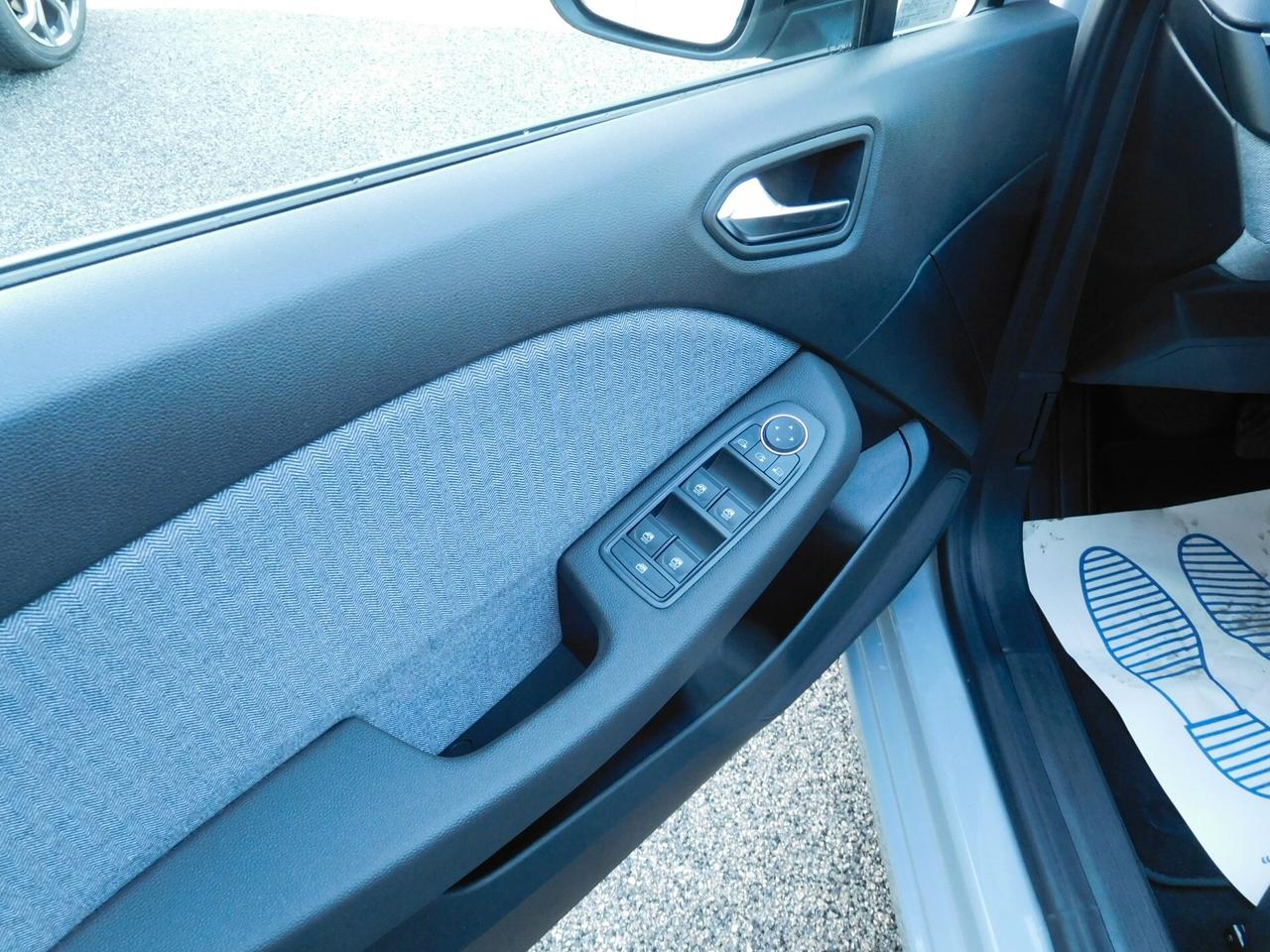 Renault Clio Full Hybrid E-Tech 145 CV 5 porte Techno