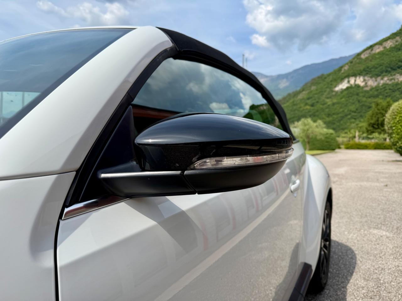 Volkswagen Maggiolino Cabrio 1.2 TSI Design BlueMotion Technology