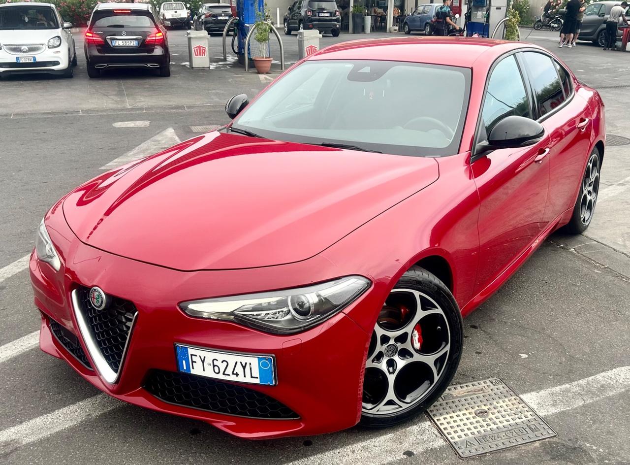 Alfa Romeo Giulia 2.2 Turbodiesel 160 CV AT8 Super q2