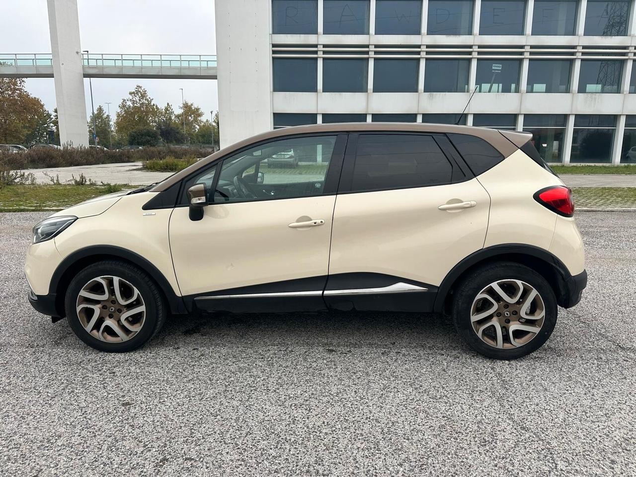 Renault Captur 1.5 dCi 8V 110 CV Start&Stop Iconic