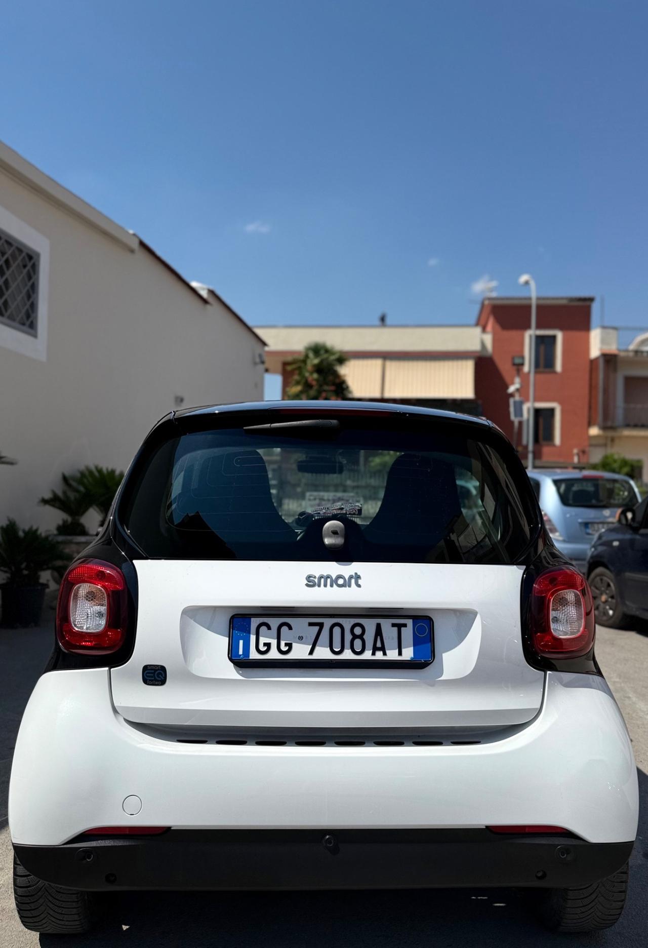 Smart Fortwo EQ Racingrey 56 Cv