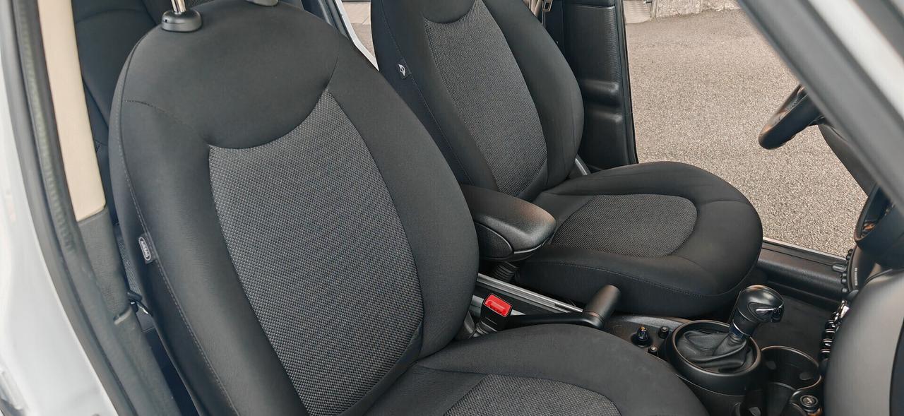 Mini Cooper D Countryman 2.0 Business Automatica