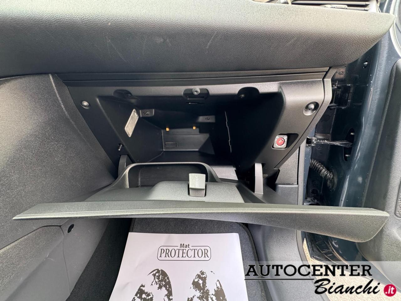 Peugeot 208 5 Porte 208 5p 1.6 bluehdi Active 75cv