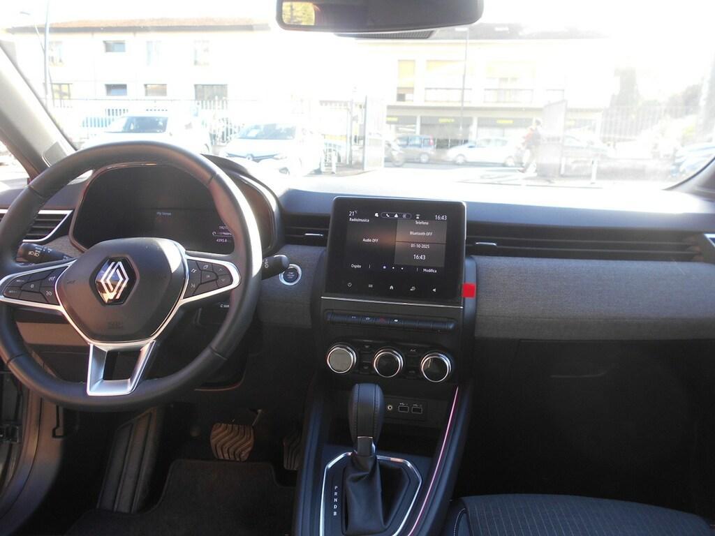 Renault Clio 1.6 E-Tech full hybrid Techno