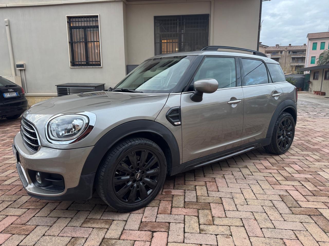 Mini Cooper D Countryman 1.5 One Hype
