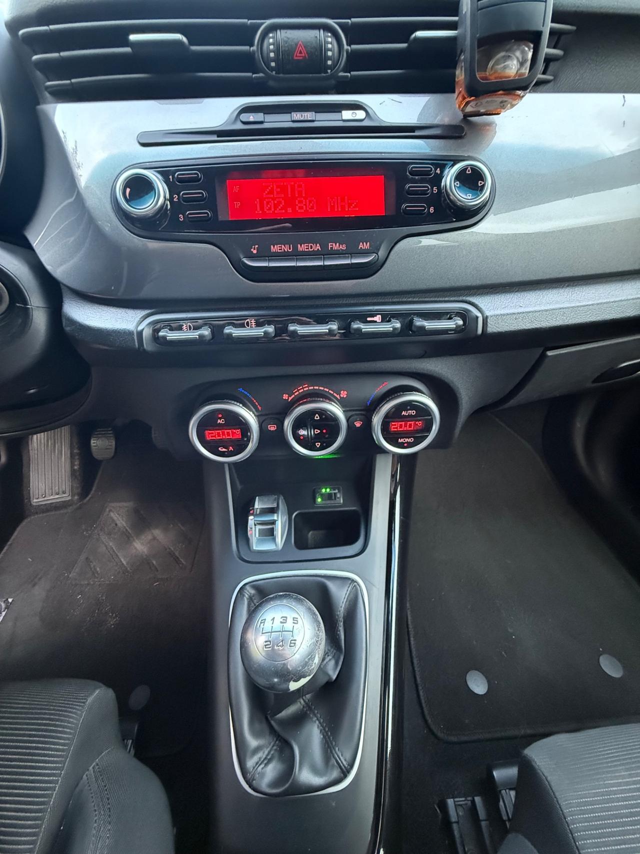 Alfa Romeo Giulietta 1.4 Turbo 120 CV GPL Distinctive