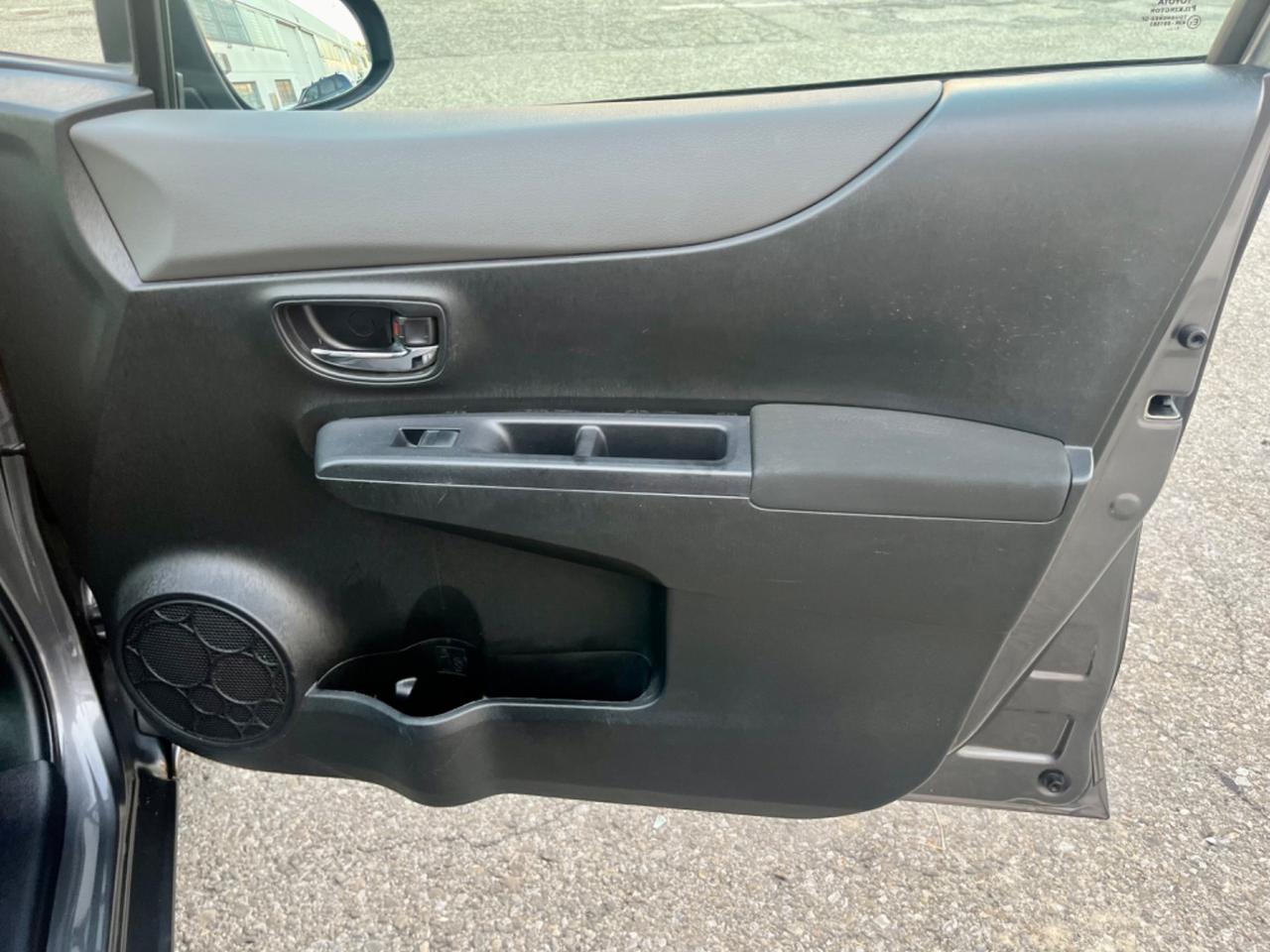 Toyota Yaris 1.4D-4D 2012 144.000km perfetta per neopatentati