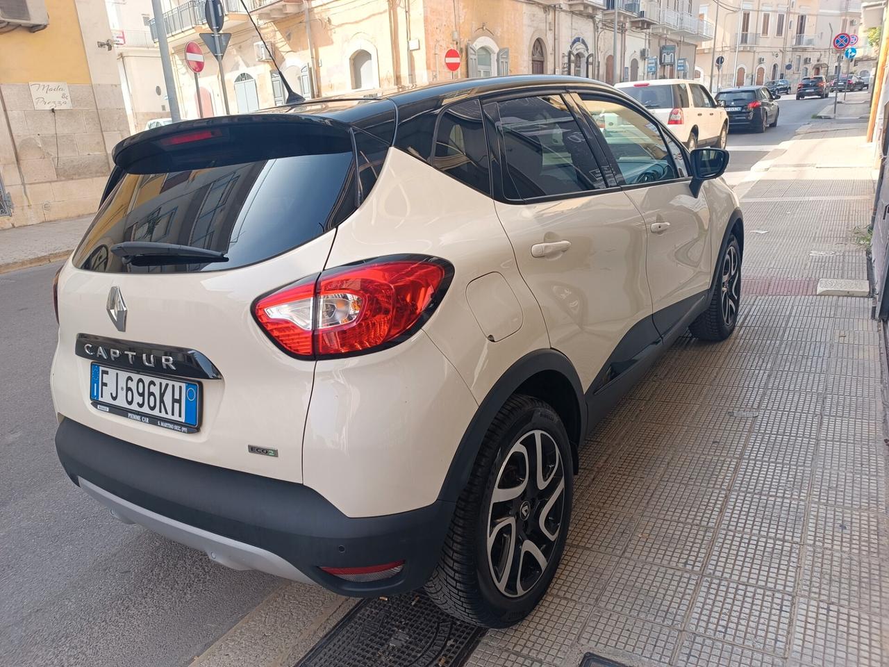 Renault Captur dCi 8V 90 CV ENERGY R-LINK NAVI CAMERA