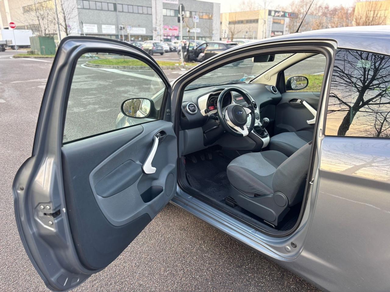 Ford Ka Ka+ 1.2 8V 69CV Titanium