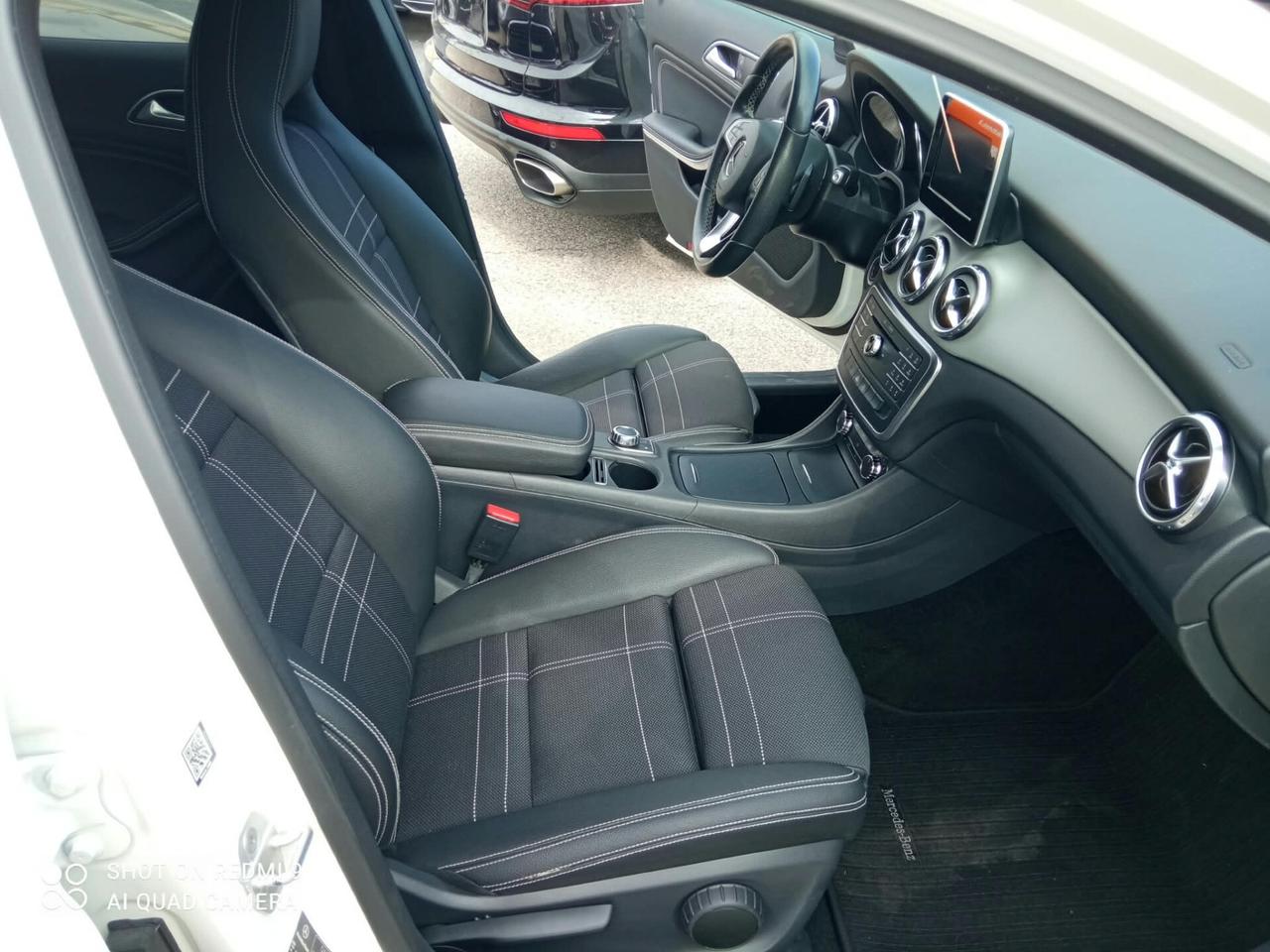 Mercedes-benz GLA 200 d Sport 136CV
