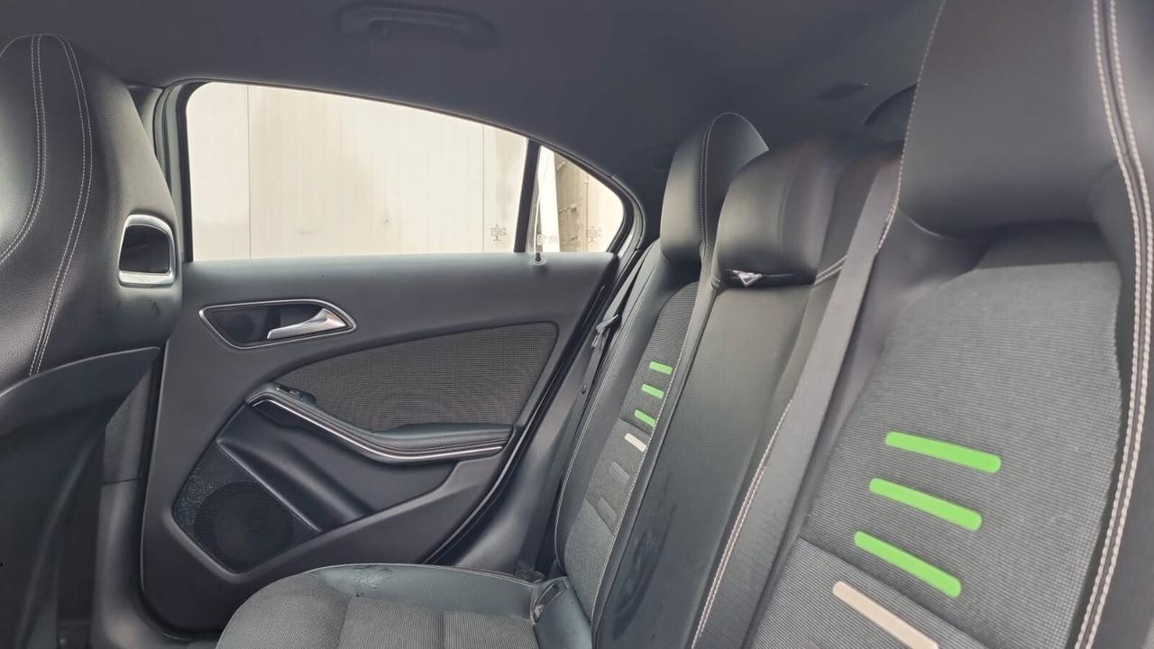 Mercedes-benz A 160 d Automatic Premium 90CV - 66KW