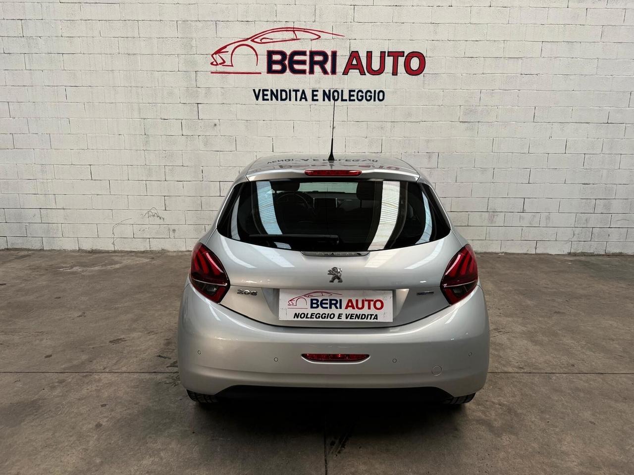 Peugeot 208 PureTech GPL Allure