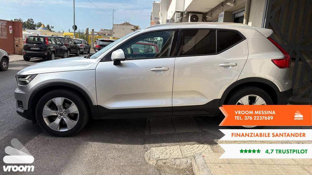 VOLVO XC40 (2017-->) XC40 D4 AWD Geartronic Mom...