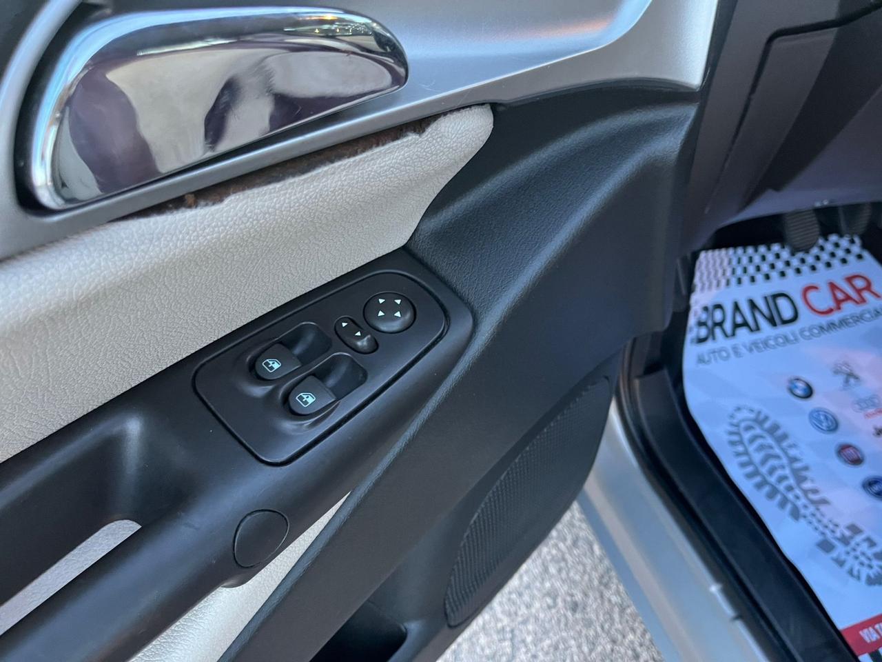 Lancia Ypsilon 1.3 MJT 90 CV Platino 2008