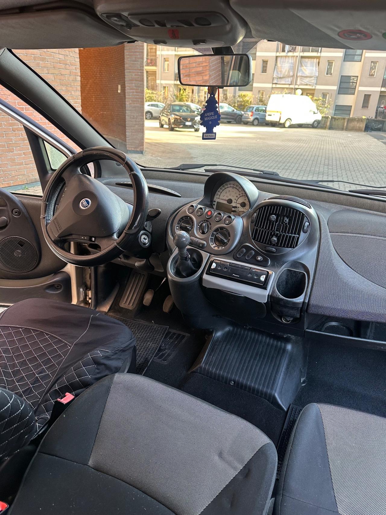 Fiat Multipla 1.6 16V Natural Power Active