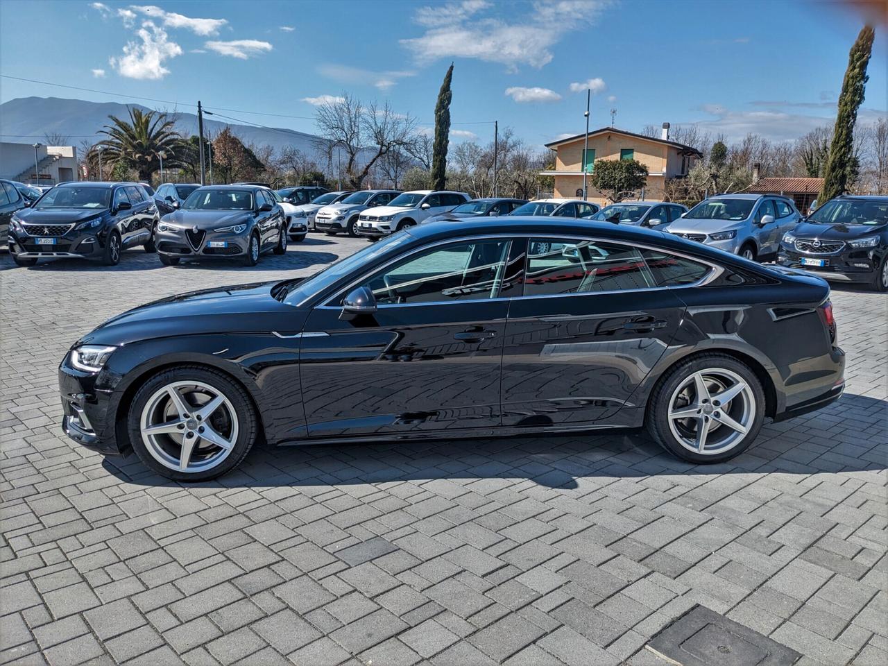 Audi A5 2.0 TFSI MHEV 190 CV Business Sport FARI MATRIX - UNIPRO