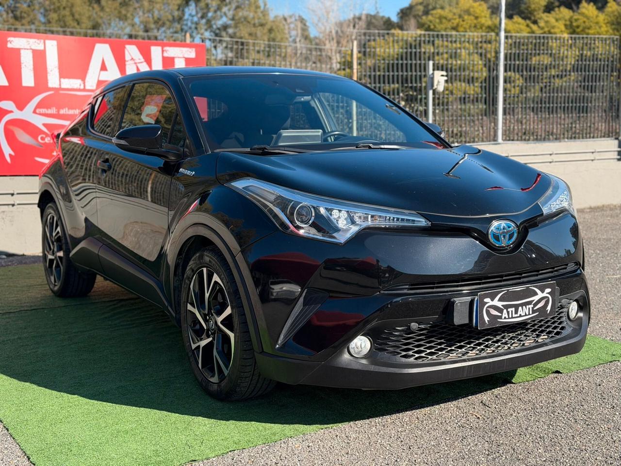 Toyota C-HR 1.8 Hybrid E-CVT Trend