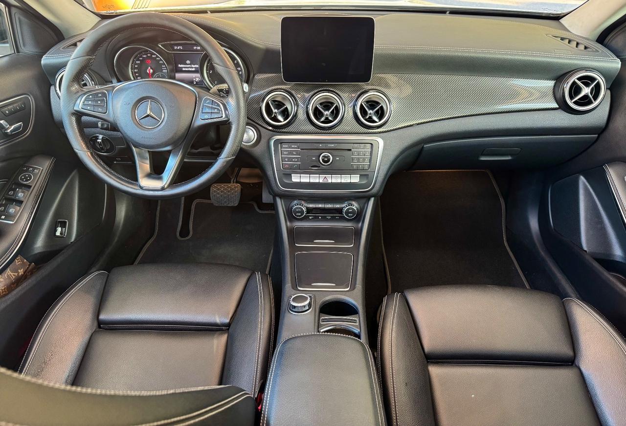 Mercedes-benz GLA 220 d Automatic Premium