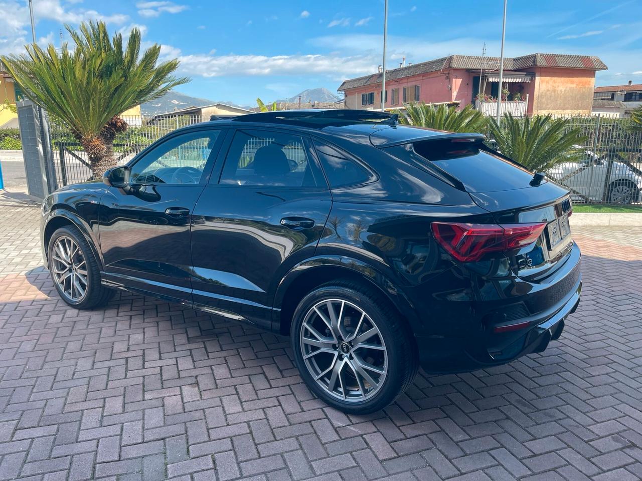 Audi Q3 Acconto€18.725 Noleggio riscatto NoScoring