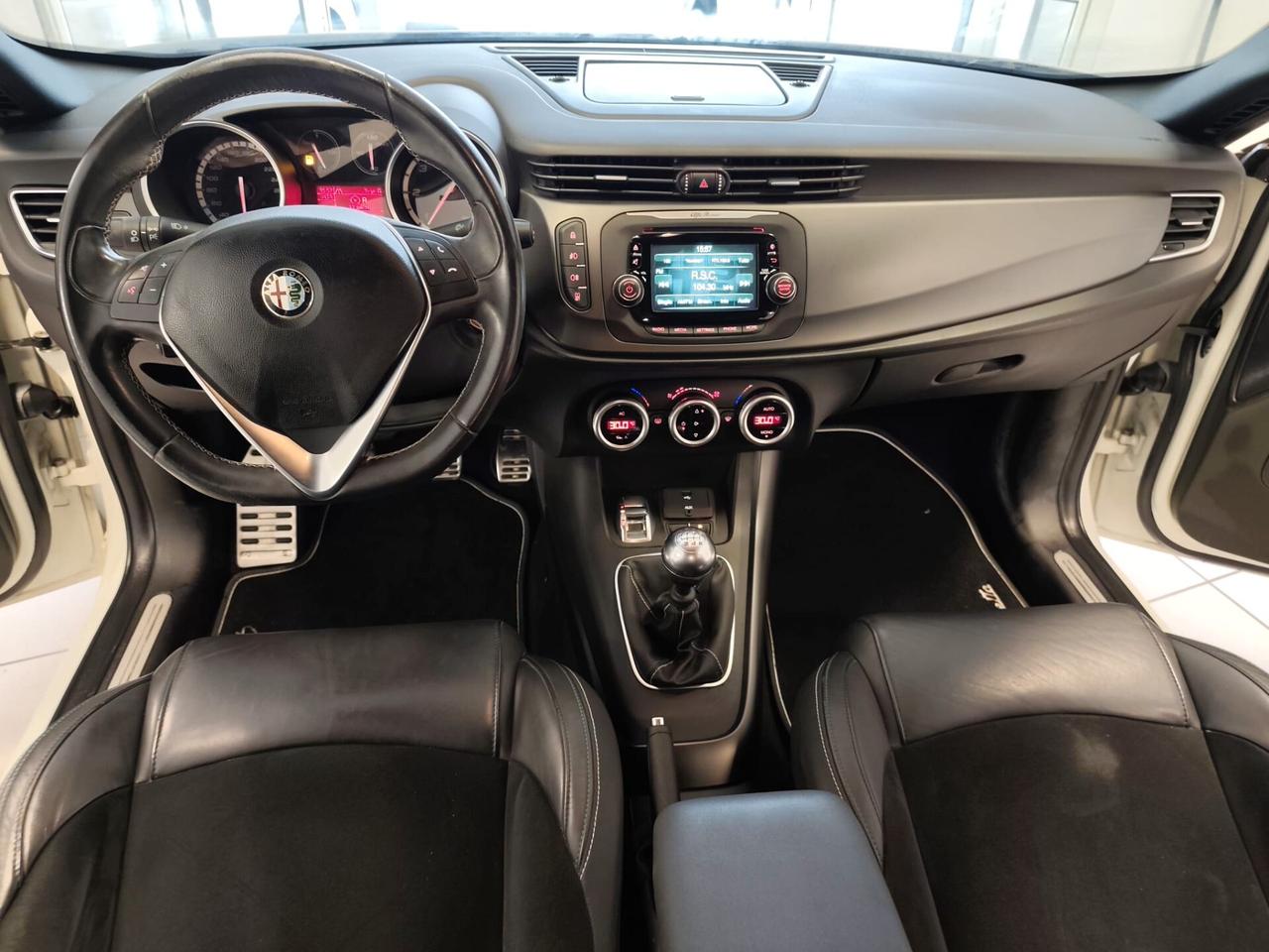 Alfa Romeo Giulietta 2.0 JTDm-2 150 CV Distinctive