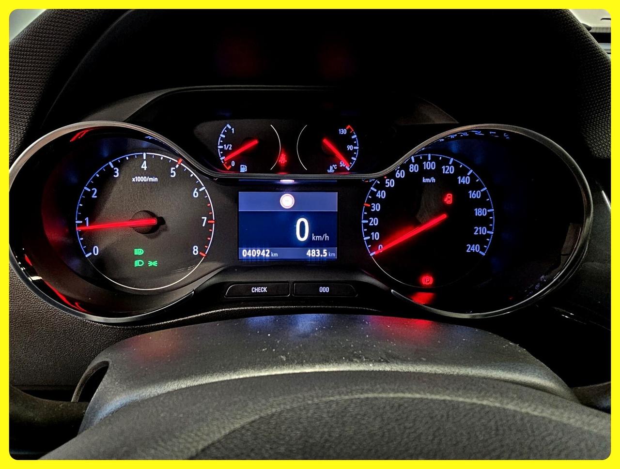 Opel New Crossland X 1.5 ECOTEC 110CV Elegance In Garanzia 12 mesi