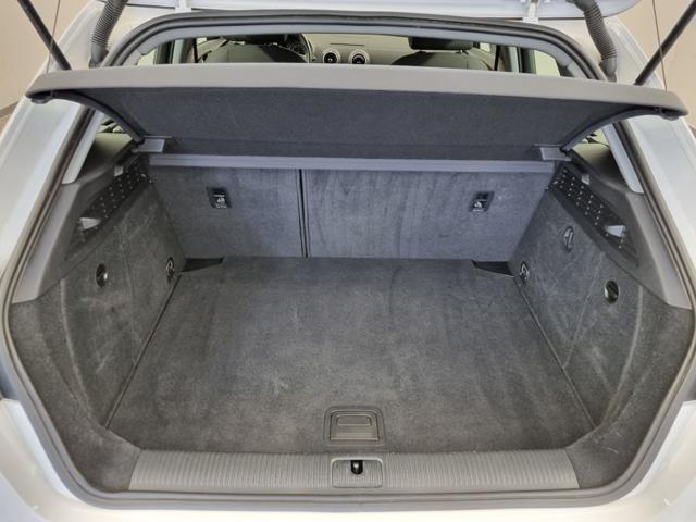 AUDI A3 SPB 35 TFSI COD Business