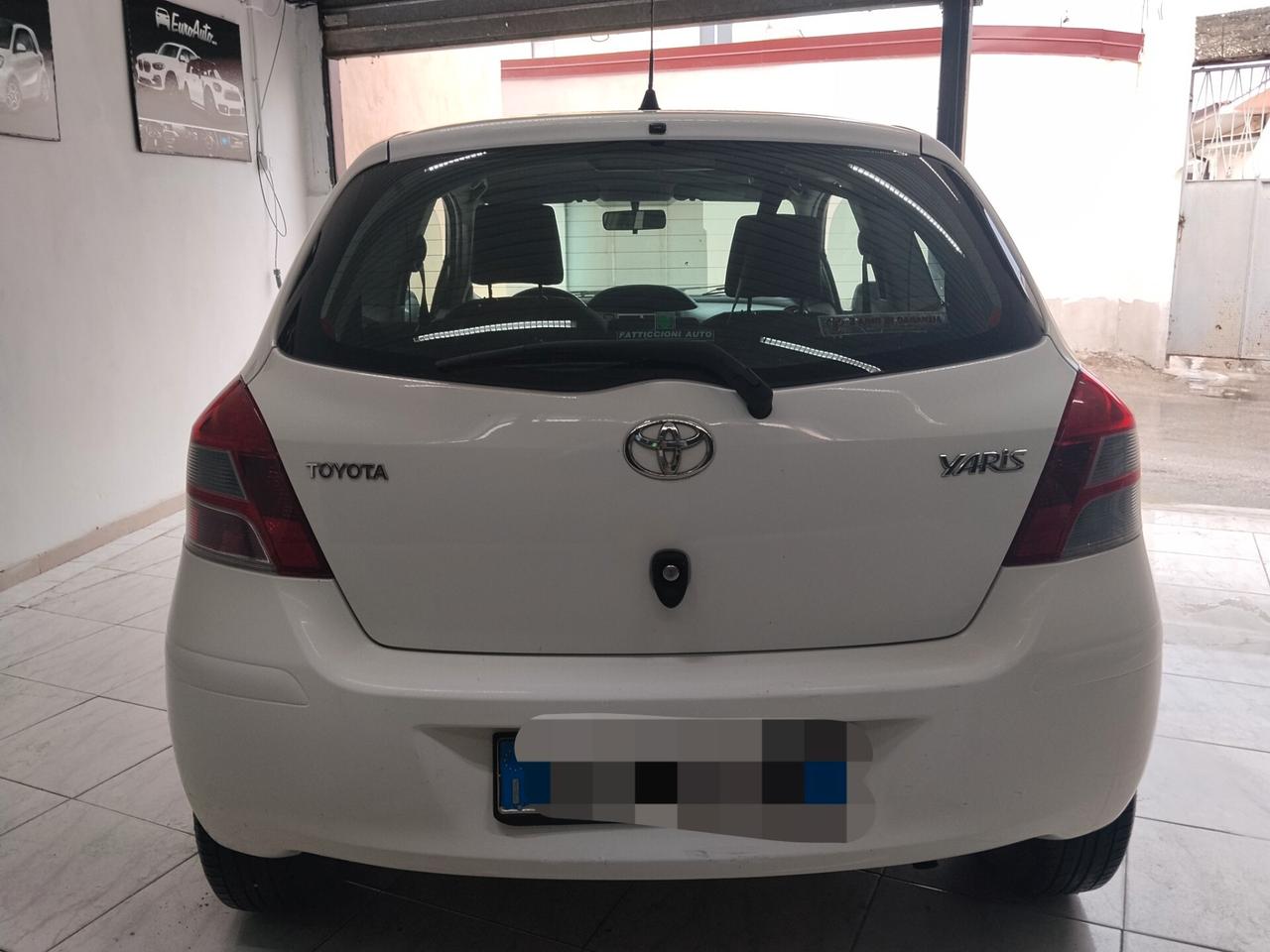 Toyota Yaris 1.0 benzina 2010 CON GARANZIA