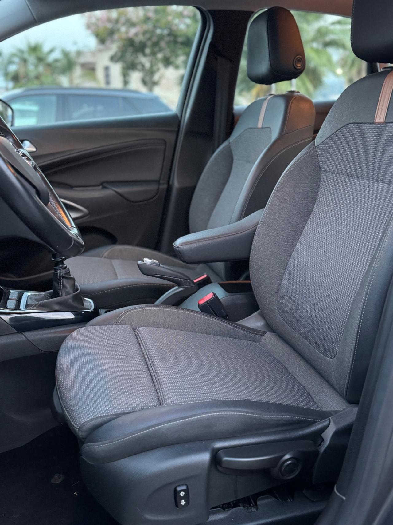 Opel Crossland 1.2 12V Start&Stop Elegance