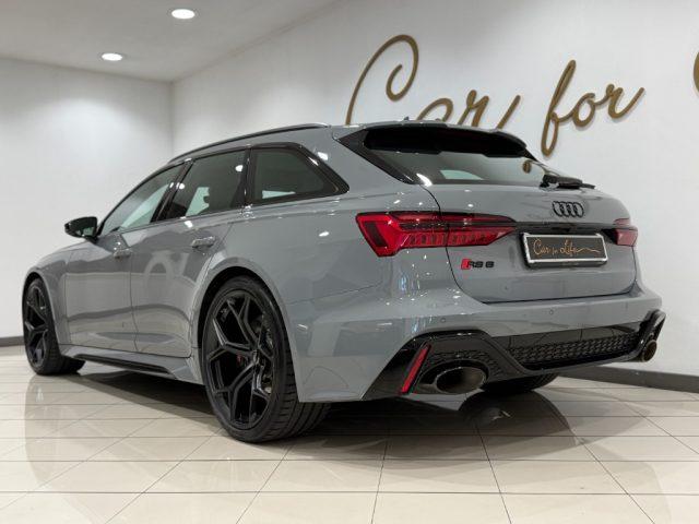 AUDI RS6 Avant 4.0 TFSI V8 Performance