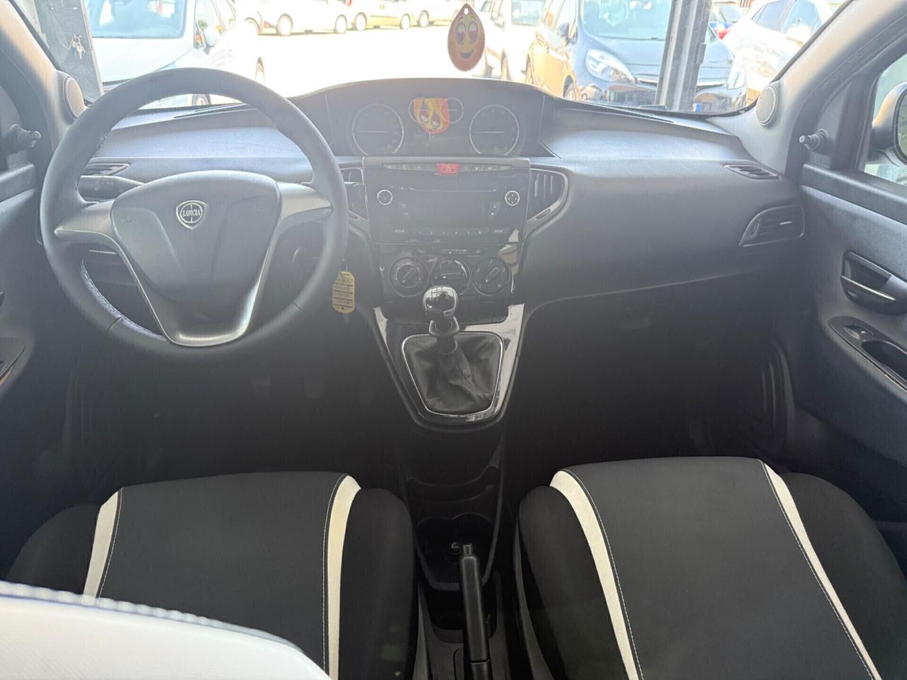 Lancia Ypsilon 1.2 69 CV 5 porte GPL Ecochic Gold