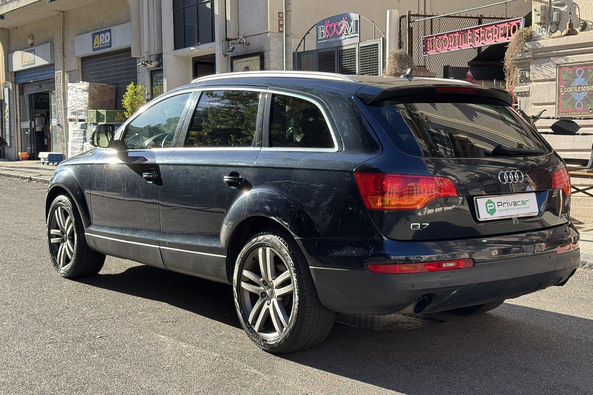 AUDI Q7 3.0 V6 TDI 233CV quattro tiptronic